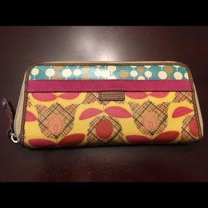 Fossil wallet